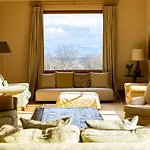 Villa Chateau D 'echenevex, Geneva *