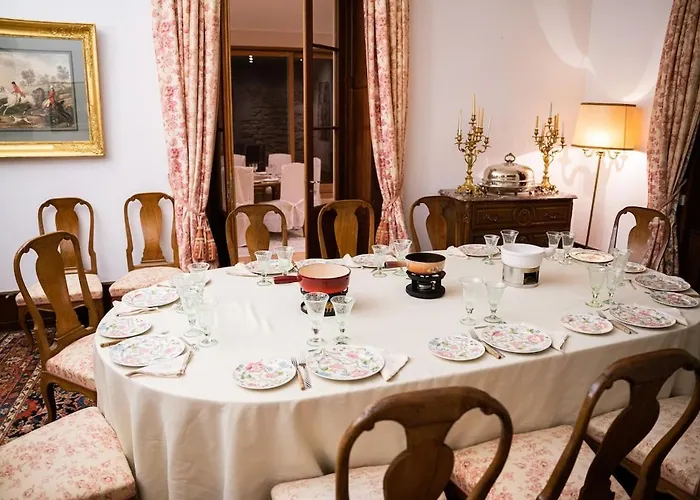 Chateau D 'echenevex, Geneva Вилла *